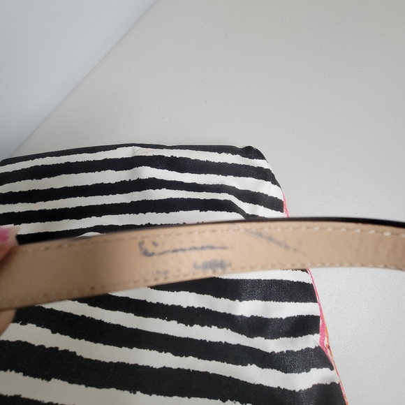 Kate Spade New York Daytripper Bon Bella Shopper Tote Bag. - Picture 11 of 16